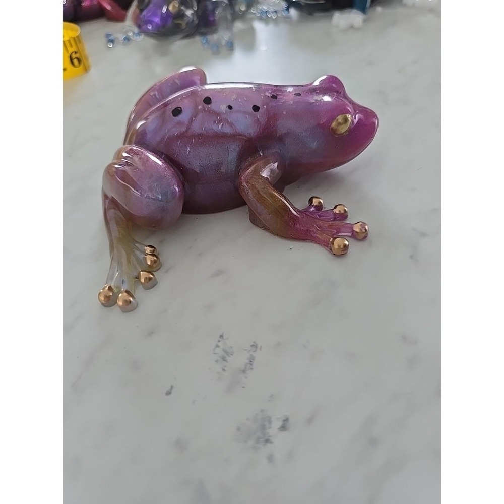 Purple Resin Frog Home Decor Figure Handmade 713 - Picture 5 of 7